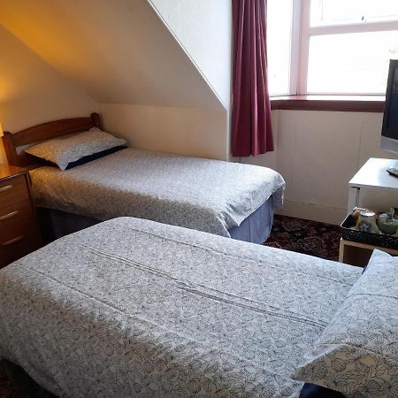 Abacus Central Guest House Абърдийн Екстериор снимка